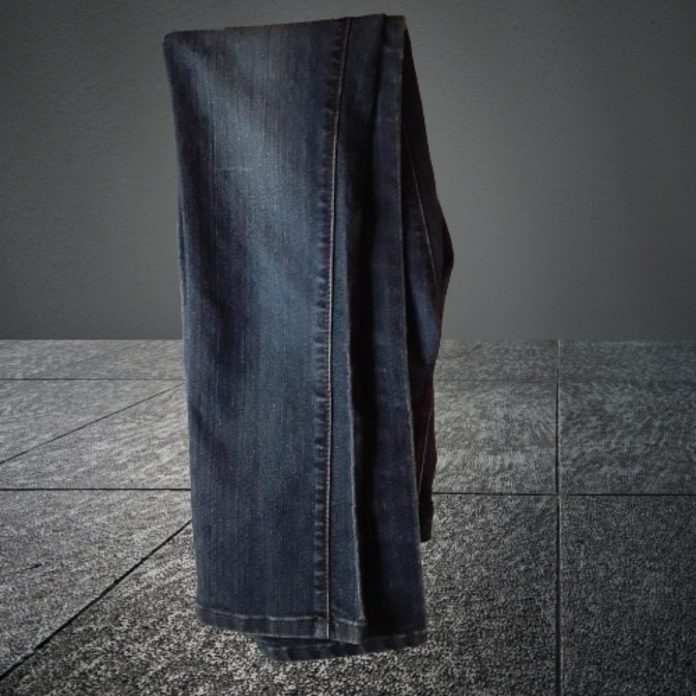 Miley Cyrus Max Azria Straight Leg Jeans Juniors Size 5 - Picture 7 of 9